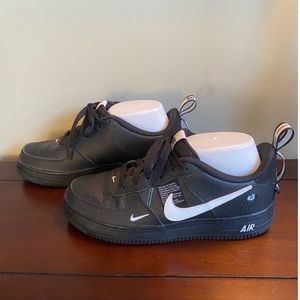 Nike Airforce 1 Black Sneakers